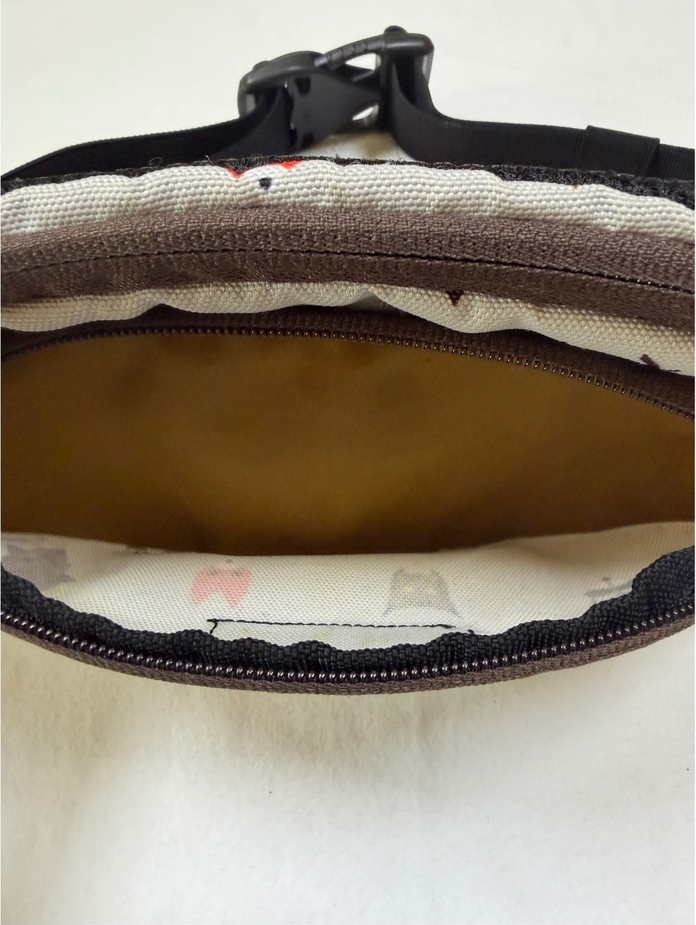 KAVU animal print waist pack - Picture 2 of 6